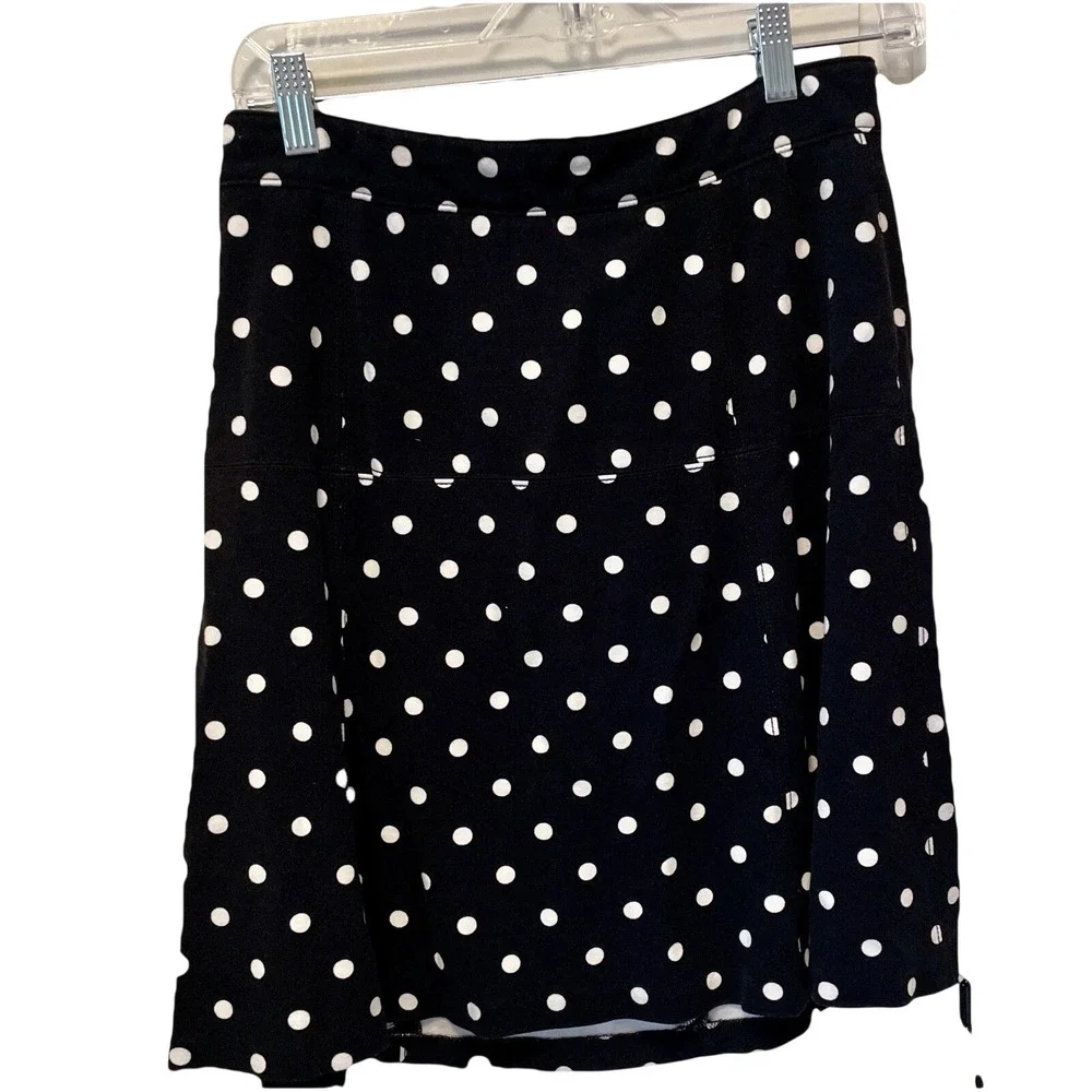 Ann Taylor‎ Black White  Polka Dot Stretch Knit Skater Skirt Size 6